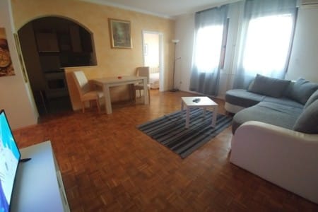 apartman fontana slavija kod klinickog centra beograd