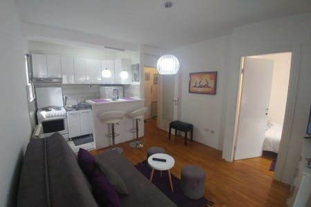 apartmani vozdovac beograd na dan stan