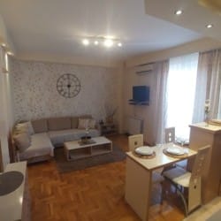 apartmani vozdovac beograd na dan