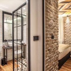 mirror lux apartmani u Beogradu sa djakuzijem