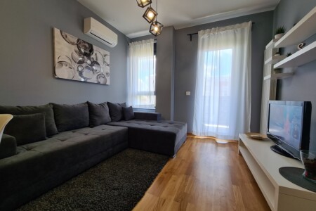 apartmani beograd zvezdara sa parkingom