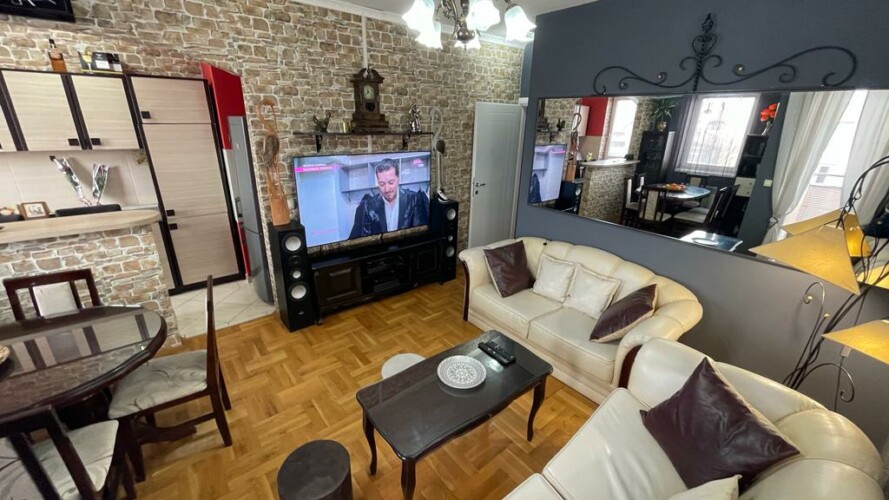 apartmani altina na dan markan