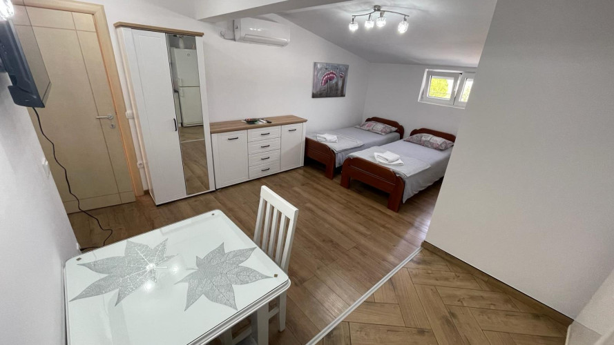 stan na dan batajnica apartmani zemun