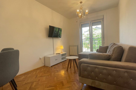 stan na dan zemun apartman Franc